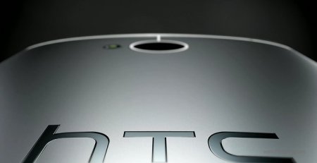 HTC довольна обзорами Samsung Galaxy S4