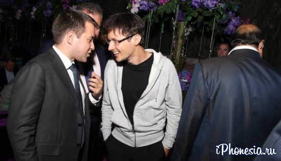 Павел Дуров побывал на вечеринке «МегаФона»